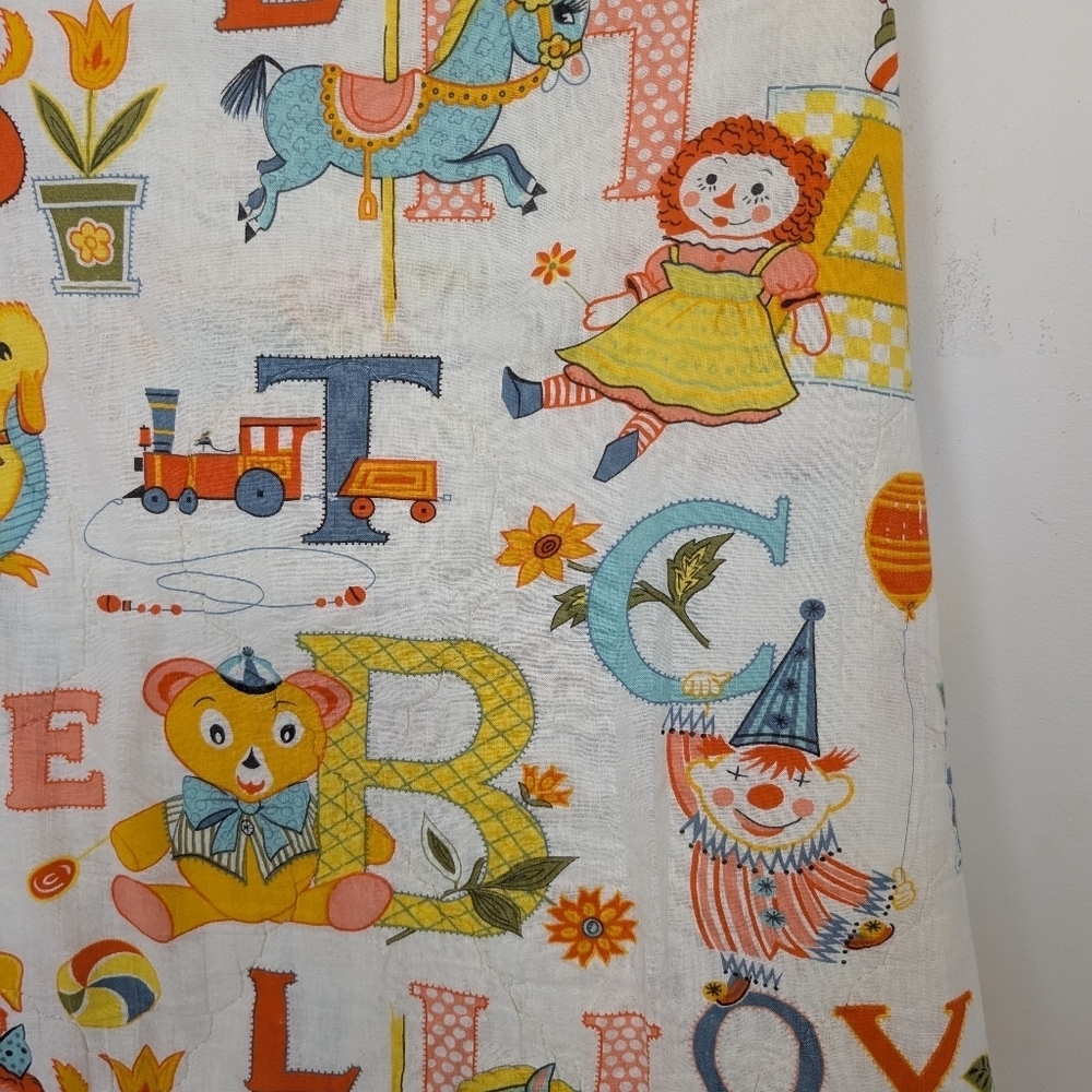 VINTAGE BABY BLANKET